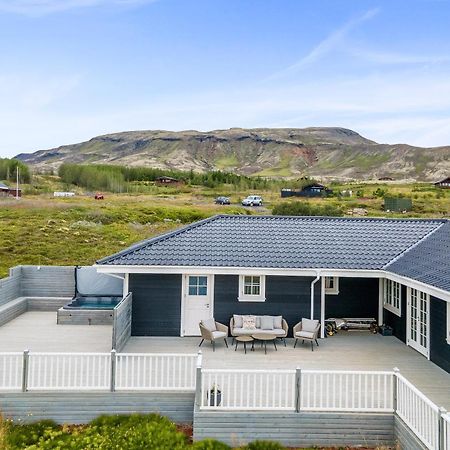 Venture Vacations-Golden Circle Hot Tub Cabin Selfoss Exterior foto