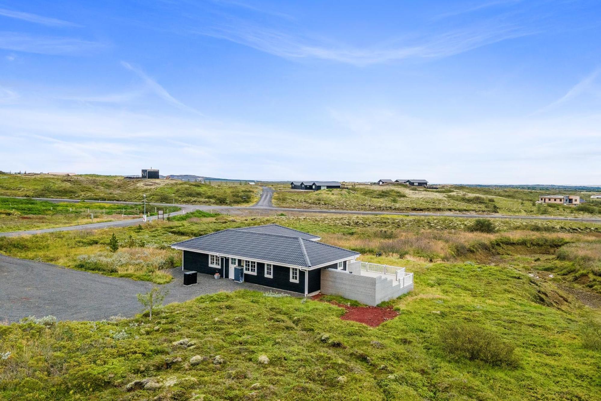 Venture Vacations-Golden Circle Hot Tub Cabin Selfoss Exterior foto