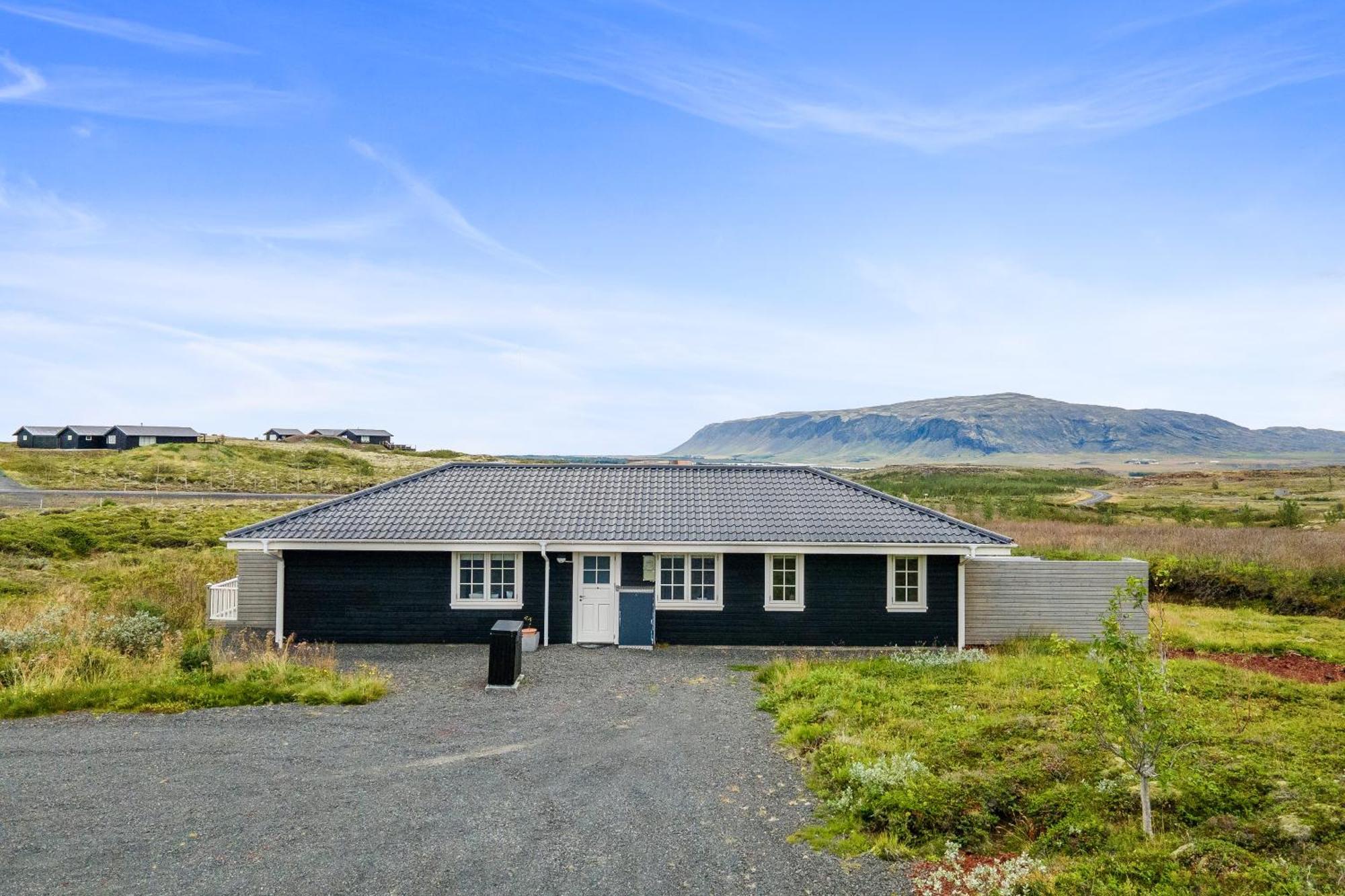 Venture Vacations-Golden Circle Hot Tub Cabin Selfoss Exterior foto