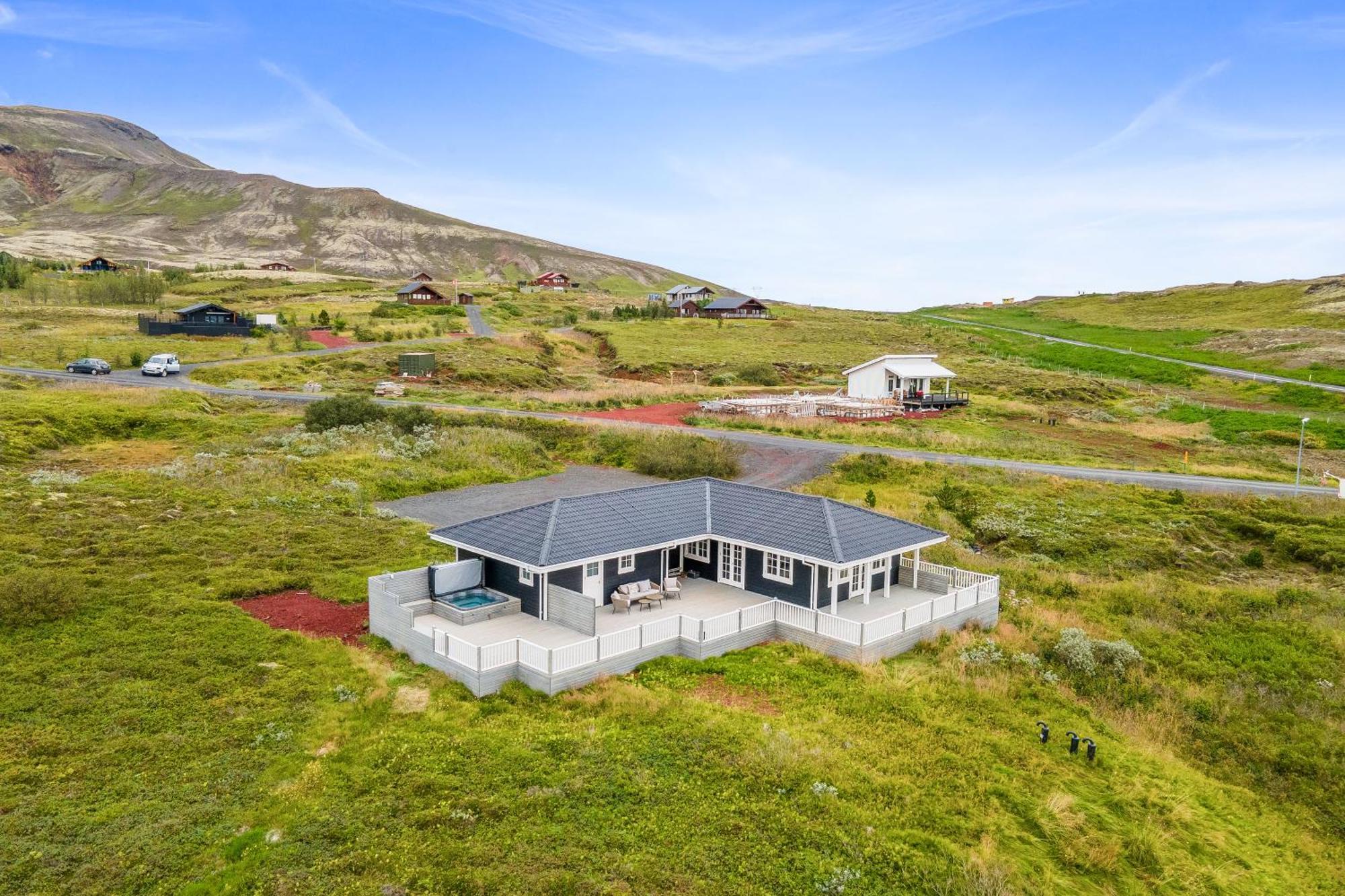Venture Vacations-Golden Circle Hot Tub Cabin Selfoss Exterior foto